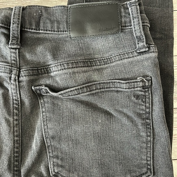 Madewell Faded Black Grey Button Fly High Rise Raw Hem Skinny Jeans - Picture 6 of 9